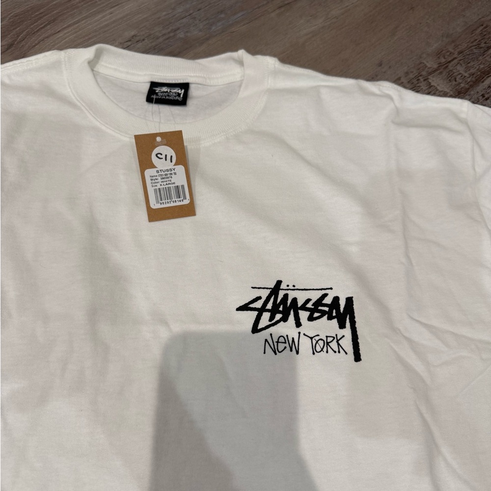 New stussy T shirt - Picture 2 of 4